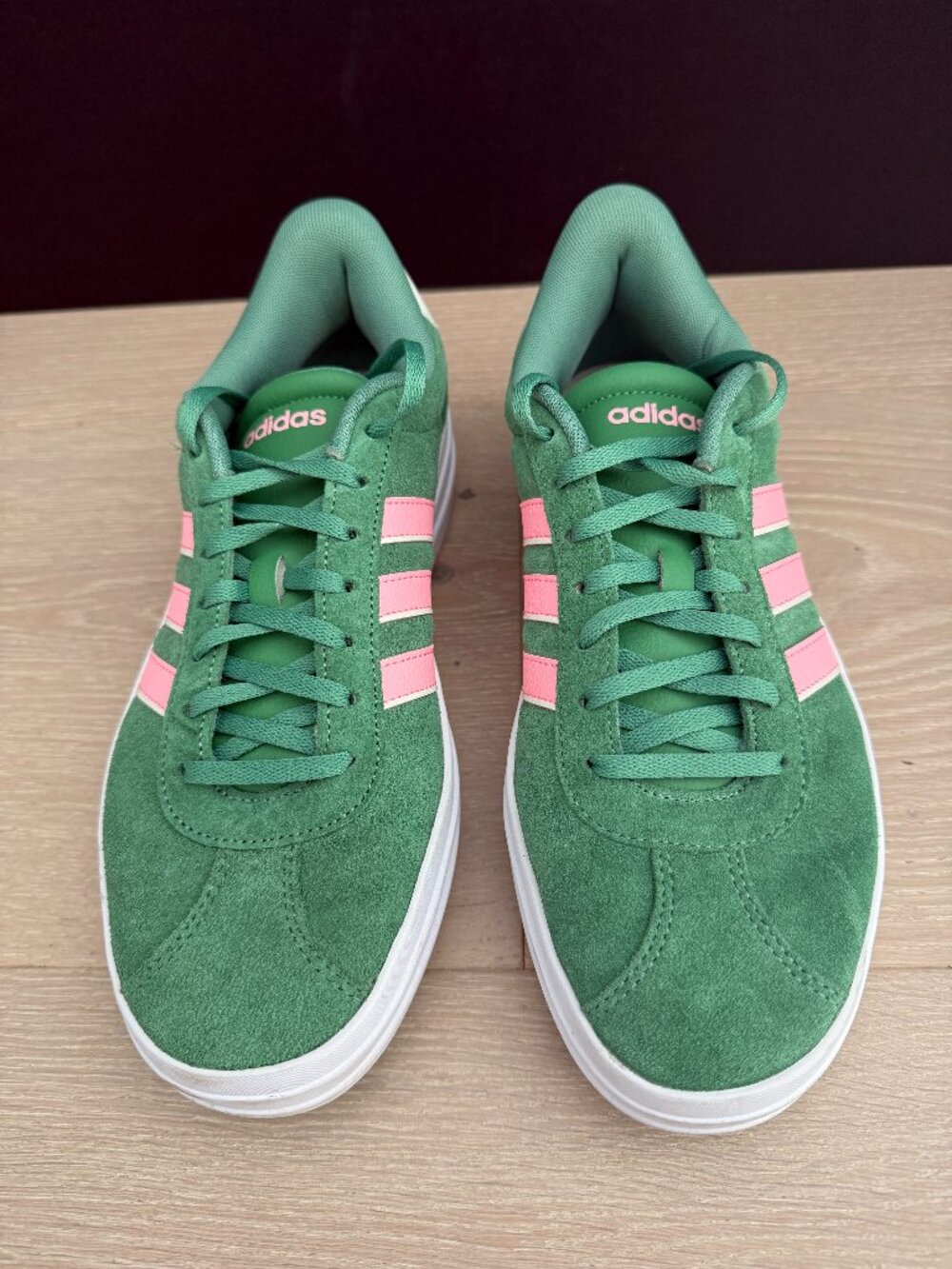 NWOT Adidas Lifestyle VL Court Platform Shoes Size 10 Green/Pink